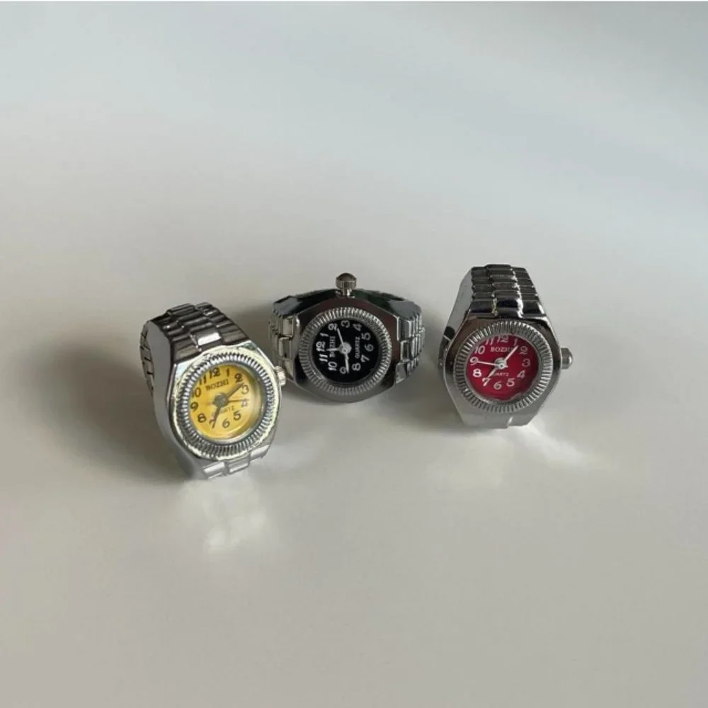Y2K 2000s Vintage Retro Silver Tone Watch Ring with Round Face